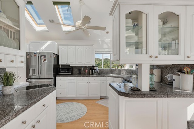 3385 Charleston photo 37