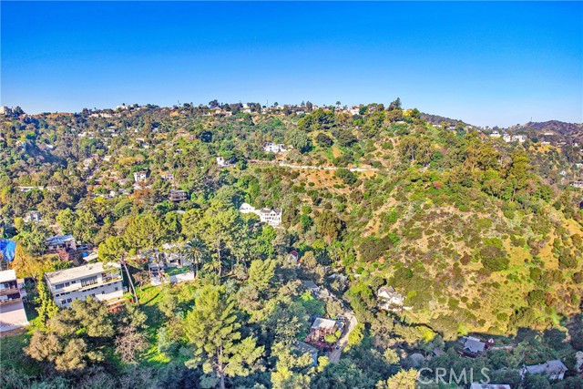 Detail Gallery Image 9 of 23 For 8220 Mannix Dr, Los Angeles,  CA 90046 - – Beds | – Baths