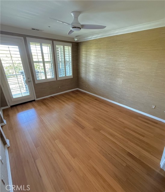 Detail Gallery Image 14 of 24 For 5429 Strand #105,  Hawthorne,  CA 90250 - 2 Beds | 3 Baths