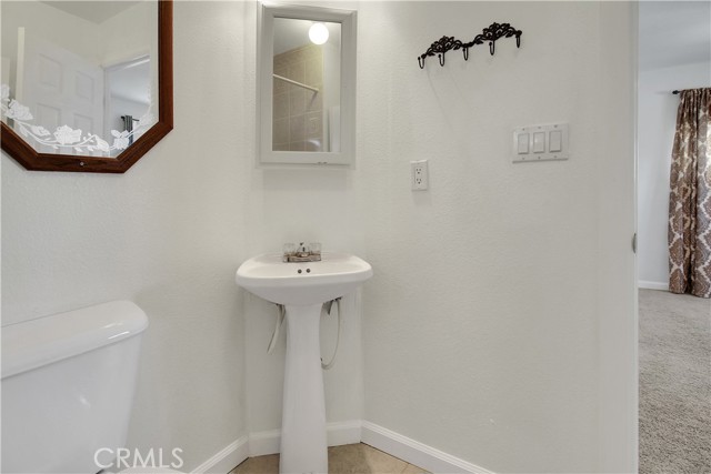 1180 Camino Del Rancho, Hemet CA: https://media.crmls.org/medias/3e5f6ca7-74b8-4368-9e2a-495a01855991.jpg