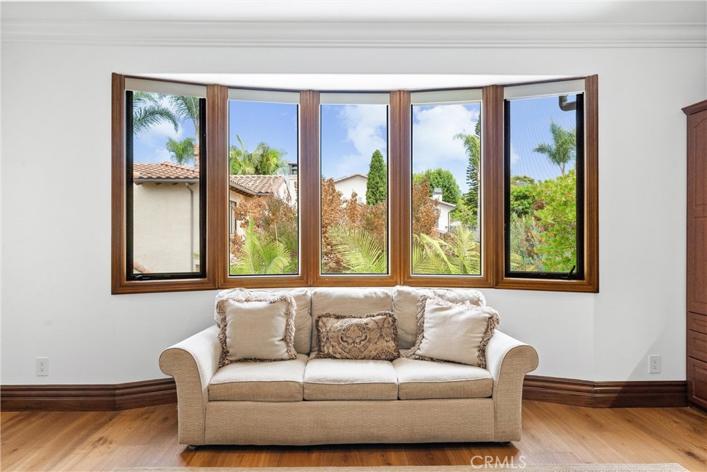 3e5faadb 9942 43ac 901d E41f889cdfa3