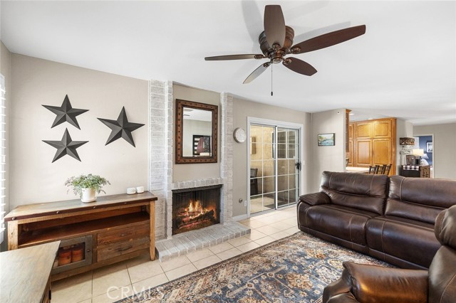 Detail Gallery Image 9 of 30 For 15744 Sprig, Chino Hills,  CA 91709 - 4 Beds | 2 Baths