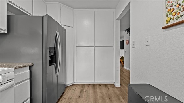 Detail Gallery Image 12 of 28 For 1706 S Mountain, Ontario,  CA 91762 - 2 Beds | 2/1 Baths