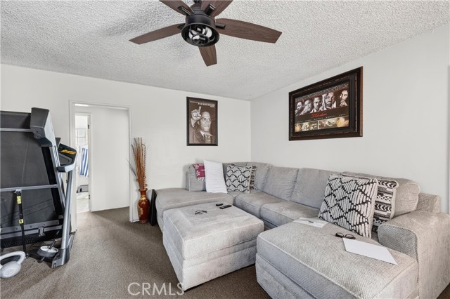 Detail Gallery Image 32 of 75 For 223 N Chester, Compton,  CA 90221 - – Beds | – Baths