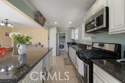 Detail Gallery Image 11 of 29 For 1337 W Gage, Los Angeles,  CA 90044 - 3 Beds | 2 Baths