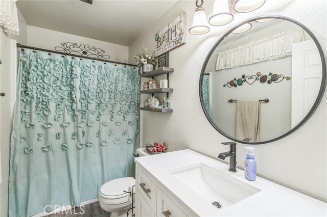 16281 Tokay Street, Victorville CA: https://media.crmls.org/medias/3e6145c4-100e-409e-83c1-929f5170eeca.jpg