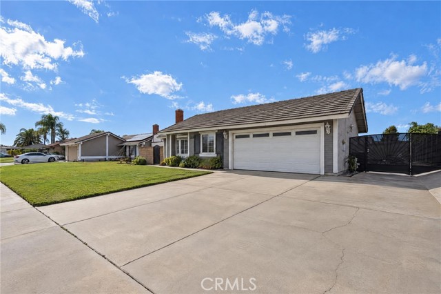 978 N Ironwood Ave, Rialto, CA 92376 photo 3