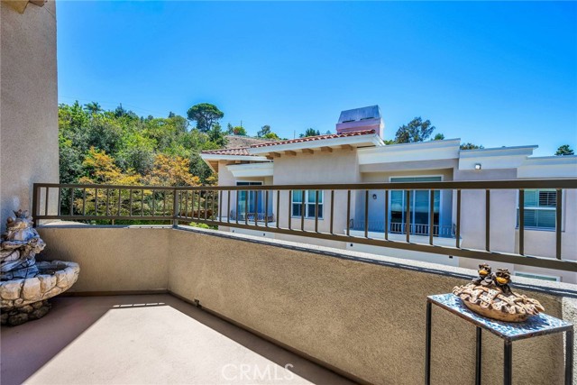 927 Deep Valley, Rolling Hills Estates, California 90274, 2 Bedrooms Bedrooms, 0 ,2 BathroomsBathrooms,Residential,For Sale,Deep Valley,0,PV26155014