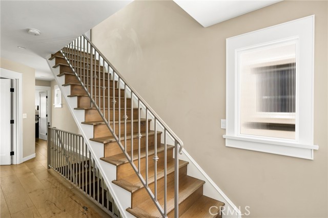 271 Prospect Avenue, Long Beach CA: https://media.crmls.org/medias/3e63f27b-7b52-4b5a-8397-b8ca47a140f0.jpg