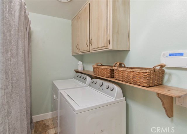 Detail Gallery Image 13 of 16 For 43638 21st St, Lancaster,  CA 93536 - 3 Beds | 3 Baths