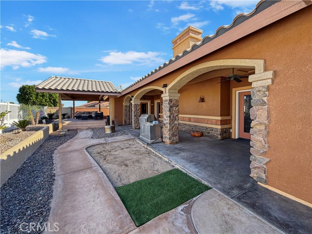 2281 Dekens Court, Blythe CA: https://media.crmls.org/medias/3e642aa3-b769-4b3e-b8a6-a3759442ce9f.jpg
