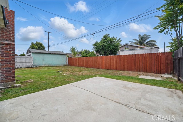 Detail Gallery Image 32 of 35 For 611 S Thorson Ave, Compton,  CA 90221 - 3 Beds | 2 Baths