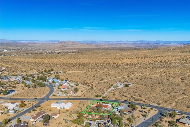 Detail Gallery Image 2 of 39 For 8318 Palomar Ave, Yucca Valley,  CA 92284 - 2 Beds | 2 Baths