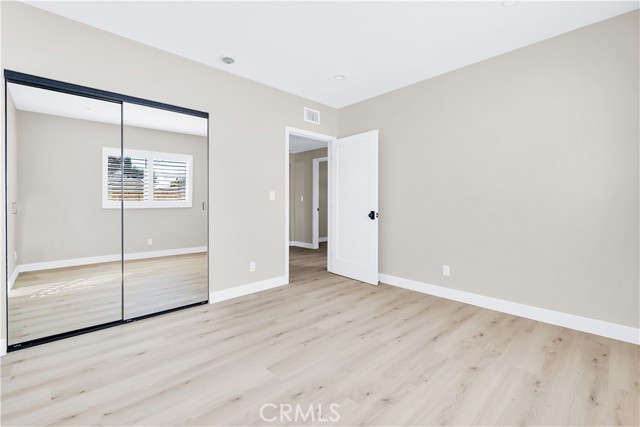 Image 32 of 51 For 5602 Verdura Ave