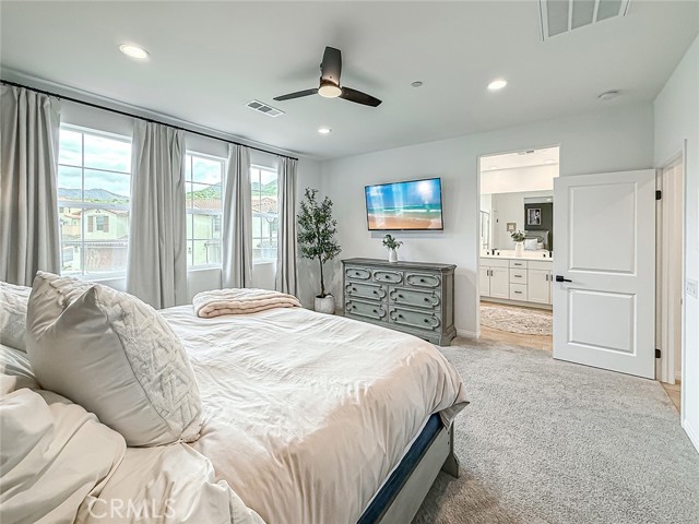 Detail Gallery Image 37 of 73 For 246 San Miguel Island Dr, Camarillo,  CA 93012 - 4 Beds | 2/1 Baths