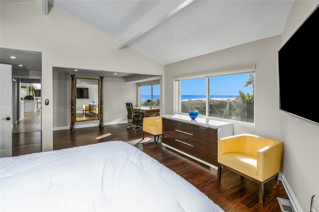 2 Camel Point Drive, Laguna Beach CA: https://media.crmls.org/medias/3e664744-cc21-4ddb-9d92-b9464083d701.jpg