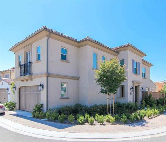 125 Globe, Irvine, CA 92618