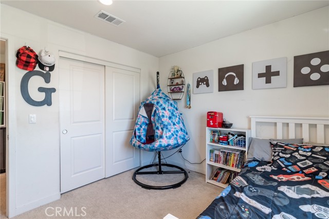 31058 Avenida Ramblas, Highland CA: https://media.crmls.org/medias/3e66e322-0873-430f-8e43-536a05f17e1a.jpg