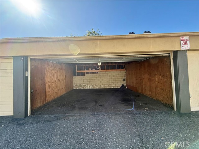 Detail Gallery Image 24 of 32 For 13096 Le Parc #92,  Chino Hills,  CA 91709 - 2 Beds | 2/1 Baths