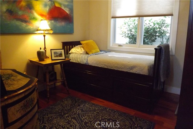 Detail Gallery Image 11 of 22 For 720 1/2 Poinsettia Ave, Corona Del Mar,  CA 92625 - 3 Beds | 2/1 Baths