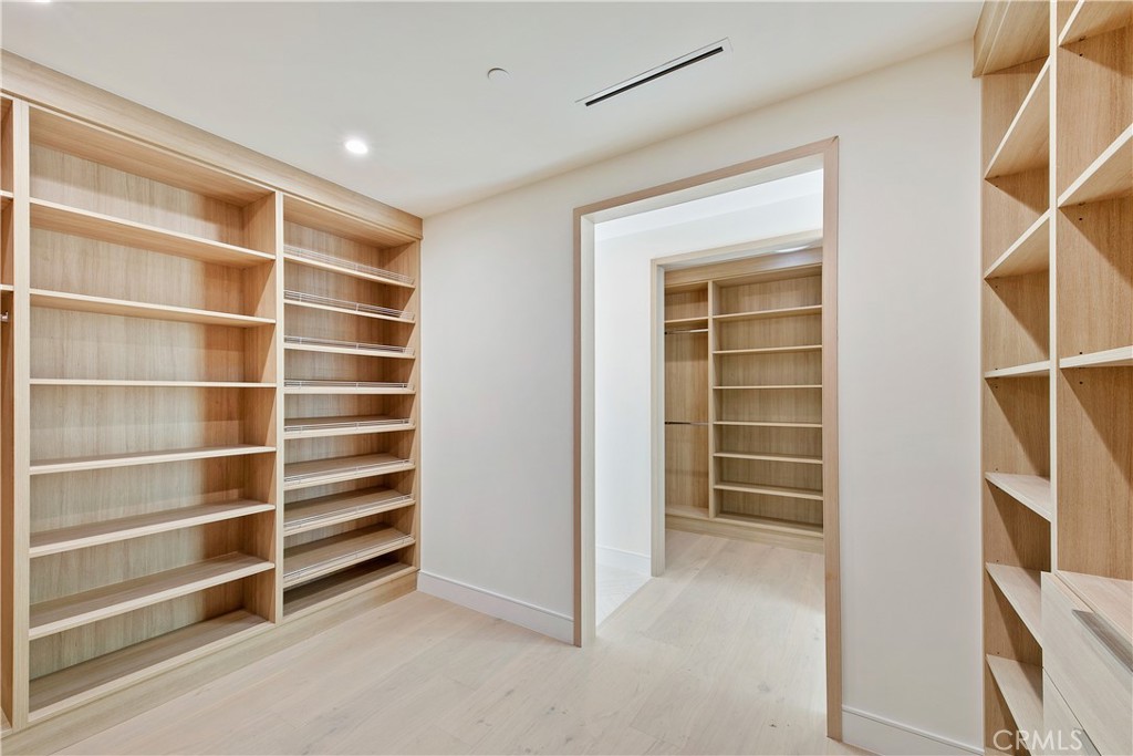 13944 Valleyheart DriveSherman Oaks img 39