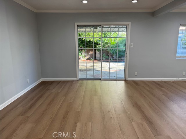 Detail Gallery Image 3 of 16 For 12549 Barbara Ann, North Hollywood,  CA 91605 - 3 Beds | 2 Baths