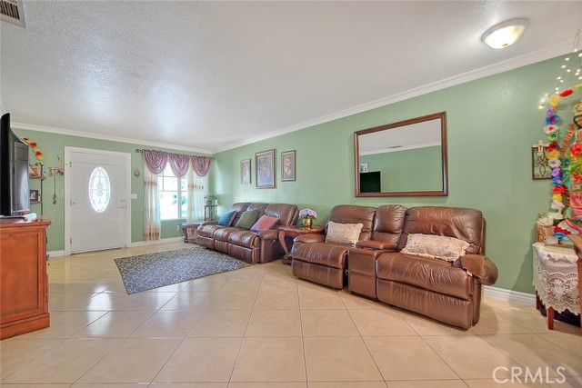 25664 Lola Court, Menifee CA: https://media.crmls.org/medias/3e68f67f-d8e4-4d51-ac03-bc1e68ac0089.jpg