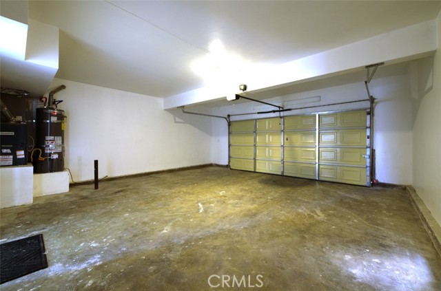 Detail Gallery Image 35 of 43 For 16532 Sir Barton Way, Moreno Valley,  CA 92551 - 3 Beds | 2/1 Baths