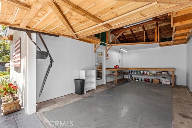 Detail Gallery Image 32 of 37 For 8212 Reading Ave, Los Angeles,  CA 90045 - 3 Beds | 1/1 Baths
