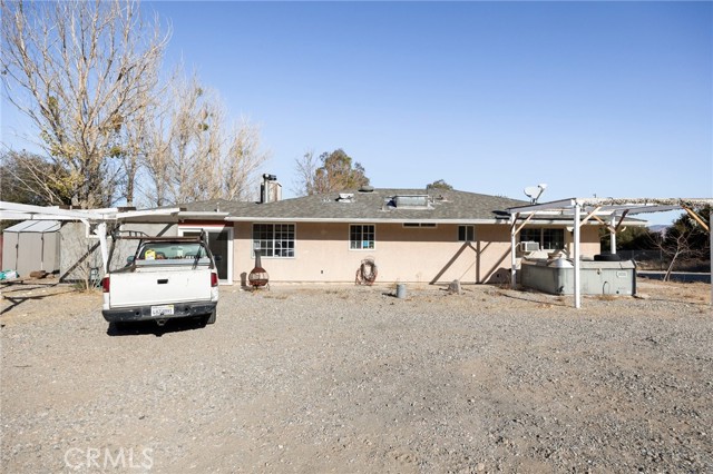 Detail Gallery Image 3 of 36 For 16551 State Highway 173, Hesperia,  CA 92345 - 3 Beds | 2 Baths