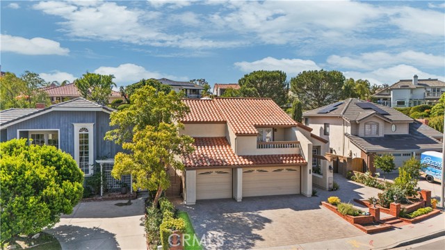 28161 Haria, Mission Viejo CA: https://media.crmls.org/medias/3e695f81-6f82-4e36-bba0-26e37a6b931a.jpg
