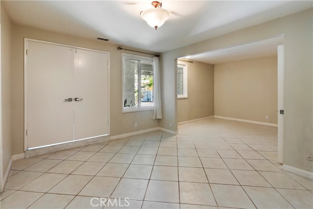 6065 Saint Augustine Drive, Riverside CA: https://media.crmls.org/medias/3e6a36ac-122e-4f07-89e1-b290215a4be6.jpg