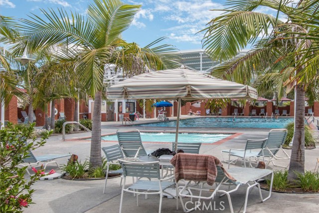 2049 Via Mariposa East, Laguna Woods CA: https://media.crmls.org/medias/3e6a48cc-e413-4038-9100-521abada8f3f.jpg