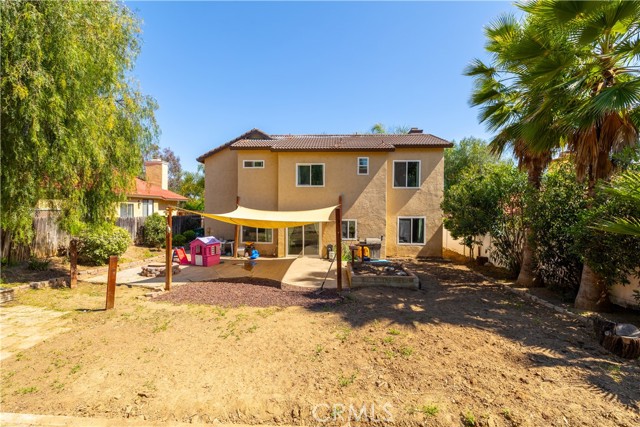 Detail Gallery Image 25 of 27 For 39733 Wild Flower Dr, Murrieta,  CA 92563 - 4 Beds | 2/1 Baths