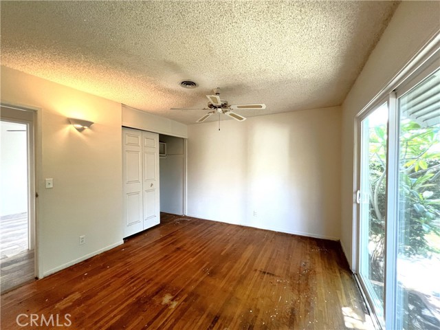 8940 Comet Circle, Westminster CA: https://media.crmls.org/medias/3e6d1236-d705-46ef-8cfc-18f8e775e27e.jpg