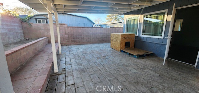 520 E Norberry, Lancaster CA: https://media.crmls.org/medias/3e6e1fe1-b20e-4750-9058-7eb86496ad72.jpg