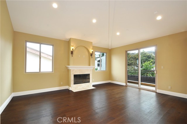 519 Lucia, Redondo Beach, California 90277, 4 Bedrooms Bedrooms, ,2 BathroomsBathrooms,Residential,Sold,Lucia,SB17035897