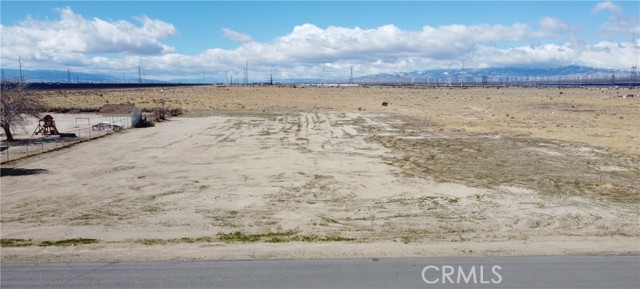 Detail Gallery Image 1 of 13 For 2063 100th St W, Rosamond,  CA 93560 - – Beds | – Baths