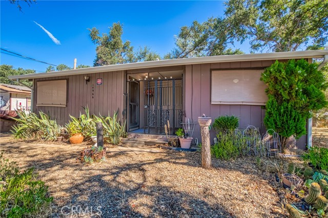 Detail Gallery Image 5 of 26 For 15966 33rd Ave, Clearlake,  CA 95422 - 2 Beds | 1 Baths