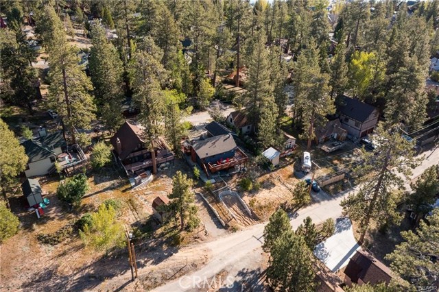 Detail Gallery Image 22 of 25 For 39273 Peak Ln, Big Bear Lake,  CA 92315 - 3 Beds | 2 Baths