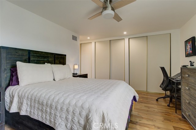 Detail Gallery Image 17 of 33 For 5454 Zelzah Ave #315,  Encino,  CA 91316 - 2 Beds | 2 Baths