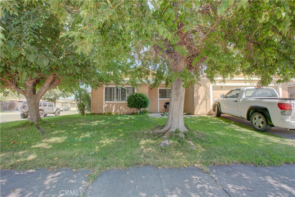 2321 Zinfandel Drive, Livingston, CA 95334