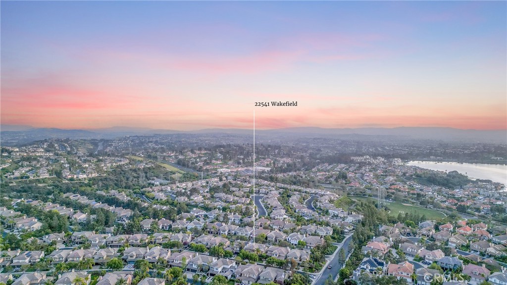 3e71b72c 81cc 40ed Be68 324532a0a126