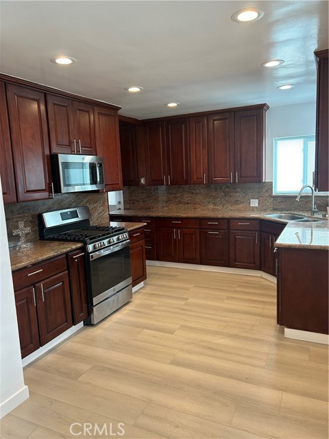 MLS# SW23172929