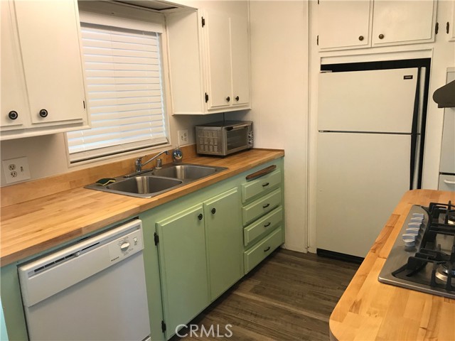 Beautiful new wood butcher block counters
