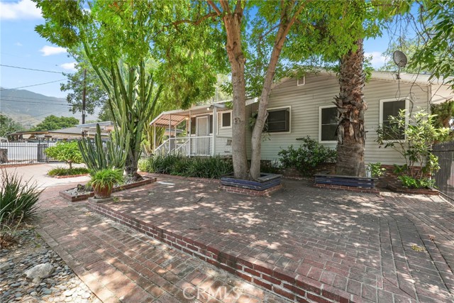3087 Casitas Avenue, Altadena CA: https://media.crmls.org/medias/3e728976-c9a2-4f09-8a37-c206a2c291b5.jpg