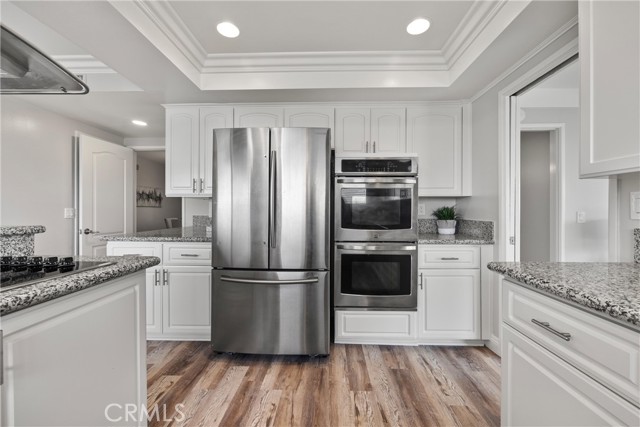 Detail Gallery Image 17 of 49 For 2810 E Echo Hill Way, Orange,  CA 92867 - 6 Beds | 3/1 Baths