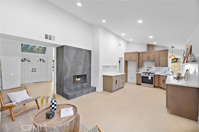 Detail Gallery Image 9 of 46 For 2246 N Kelly, Upland,  CA 91784 - 4 Beds | 2 Baths