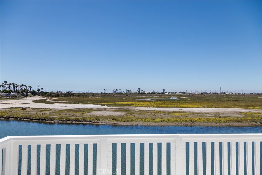 3e733815 D064 44b4 8bfe 5dc77a7eabc6