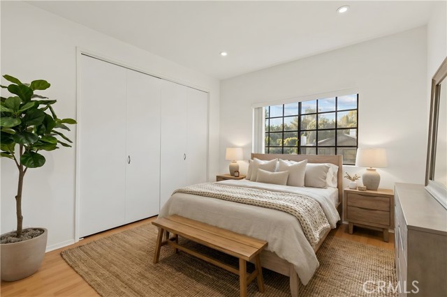 Detail Gallery Image 13 of 20 For 4430 Noble Ave #208,  Sherman Oaks,  CA 91403 - 2 Beds | 2 Baths